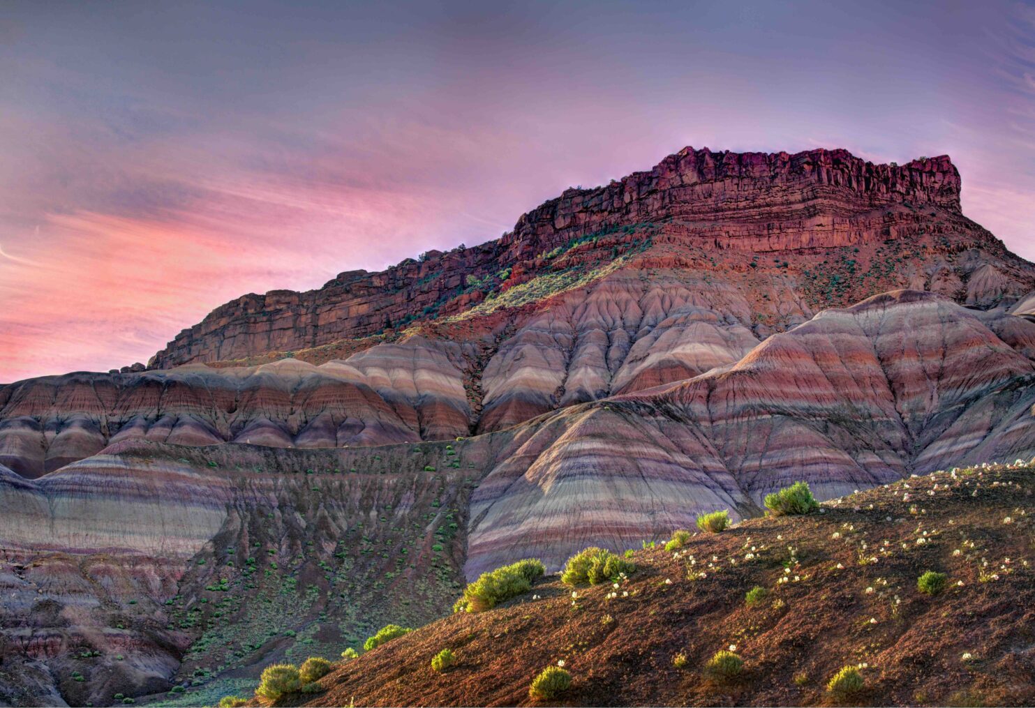 zoom roche colline Utah USA différentes couleur roche ciel rosé