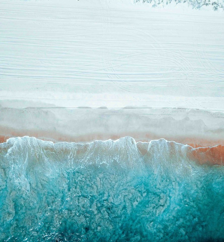 Vagues de l'océan sur les côtes australiennes.