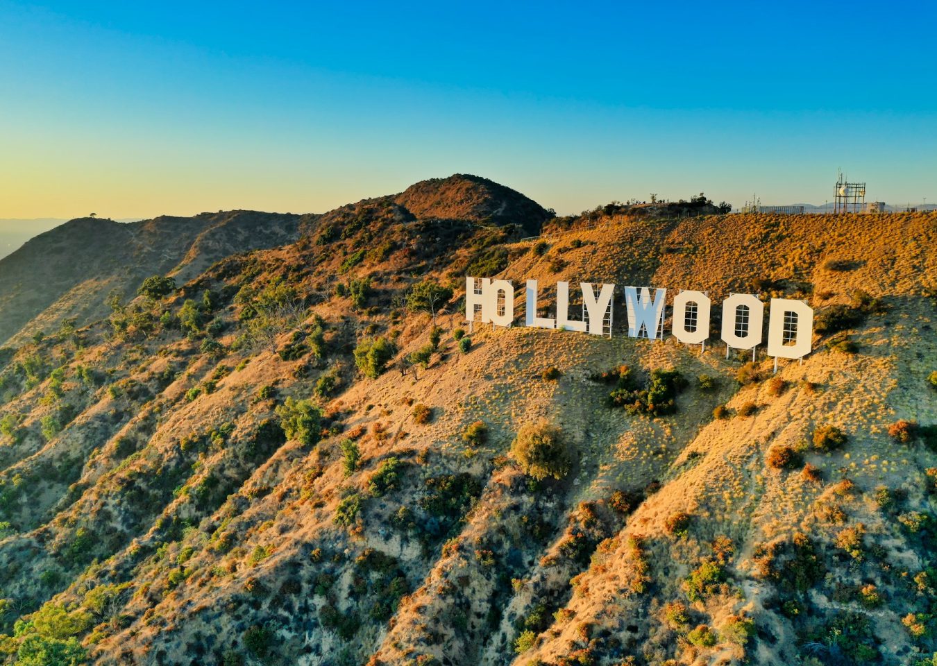 Hollywood Sign sur les collines de Los Angeles en Californie